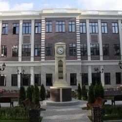 Примеры реализованных объектов из декаративной лепнины