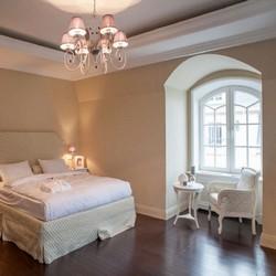 Примеры реализованных объектов из декаративной лепнины