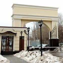 Примеры реализованных объектов из декаративной лепнины