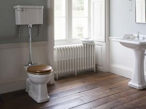 Унитазы со средним бачком